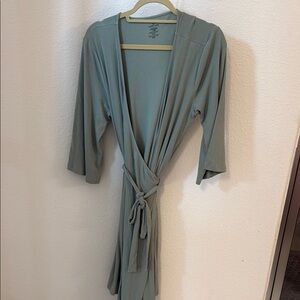 Caden Lane bamboo maternity robe